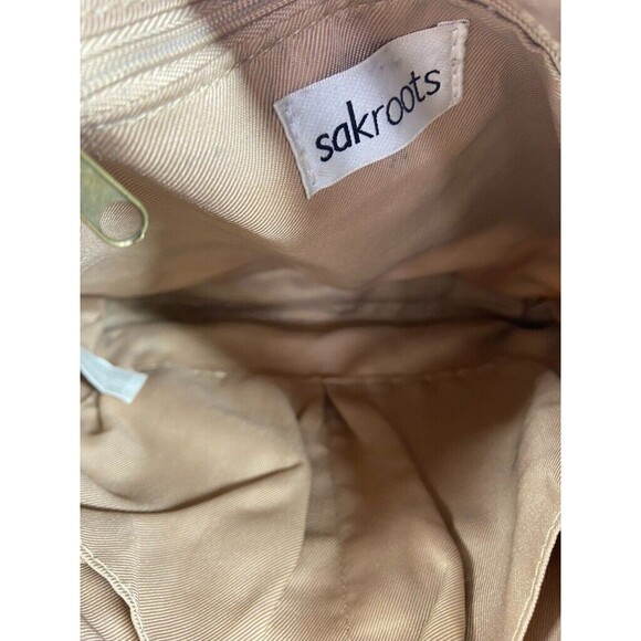 SAkROOTS CROSS BODY BAG 11 X 11 ADJUSTABLE STRAP - Picture 5 of 5